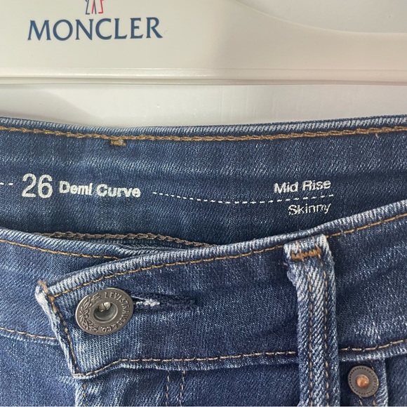 Denim Jeans, Levi’s - Picture 3 of 4